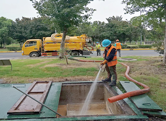 巴青化油池清理